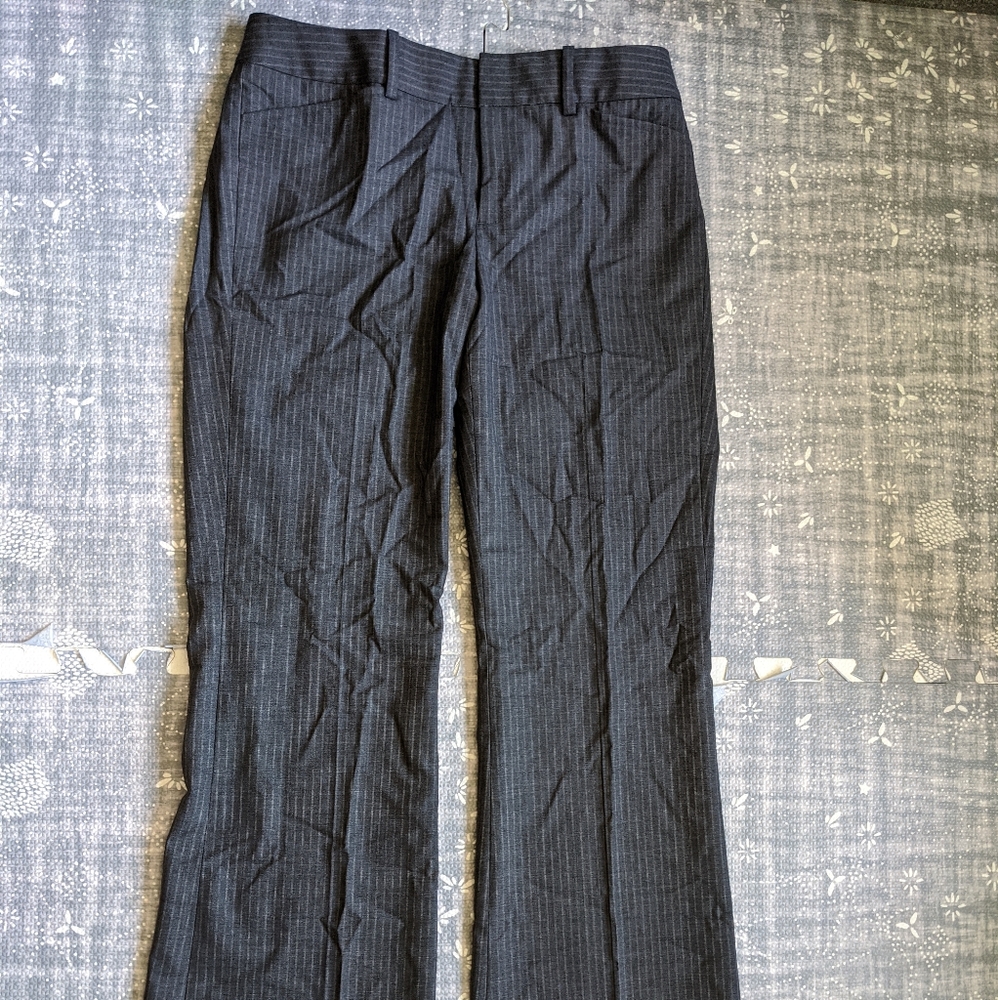 NWOT Club Monaco Gray Pinstripe Slacks sz 4